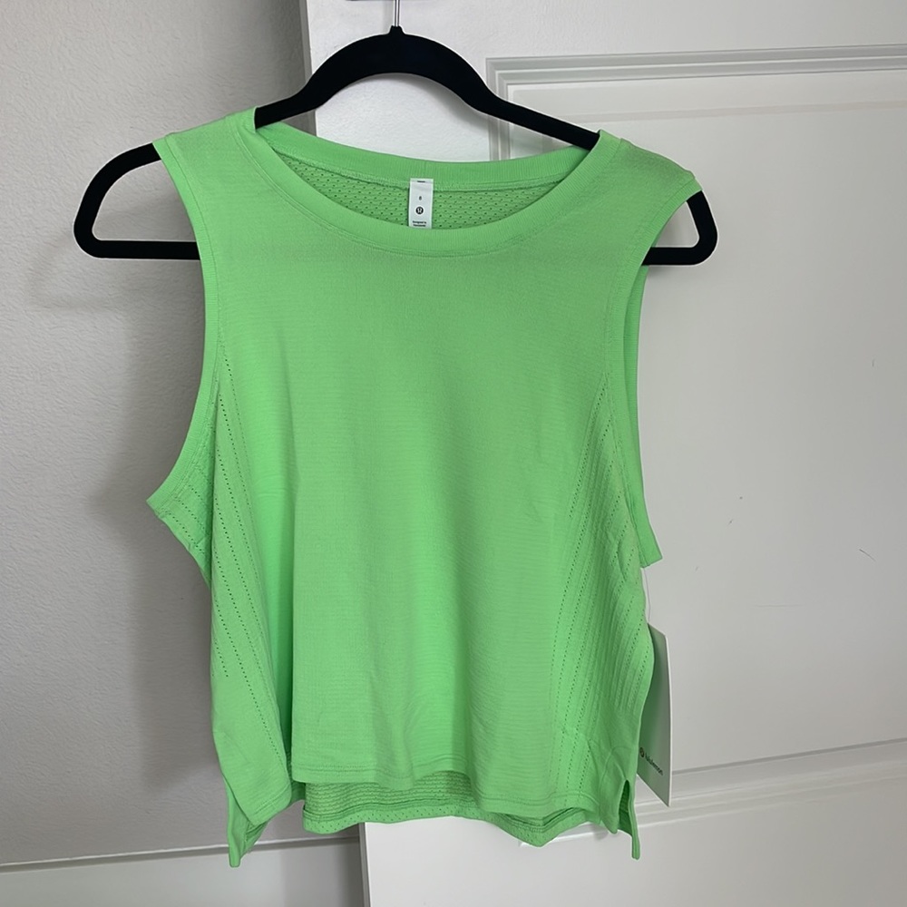 NEW! Lululemon Train to be Tank